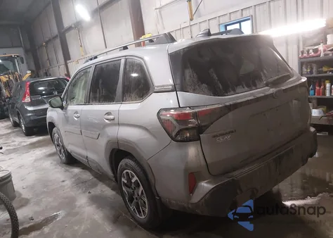 2025 Subaru Forester Premium from USA, damaged, VIN JF2SLDDC3SH418604